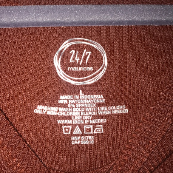 Maurices 24/7 Casual Tee - Picture 2 of 2